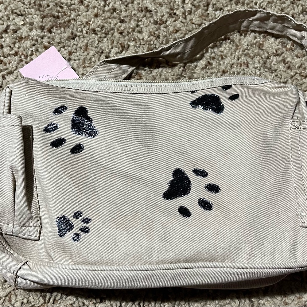 Purse - Picture 2 of 5
